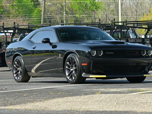 Used 2022 Dodge Challenger R/T Scat Pack image 38