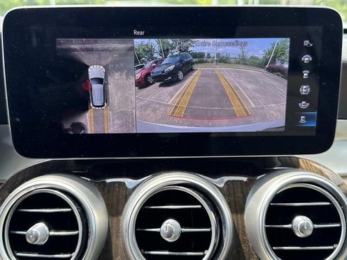 Used 2022 Mercedes-Benz GLC 300 image 30