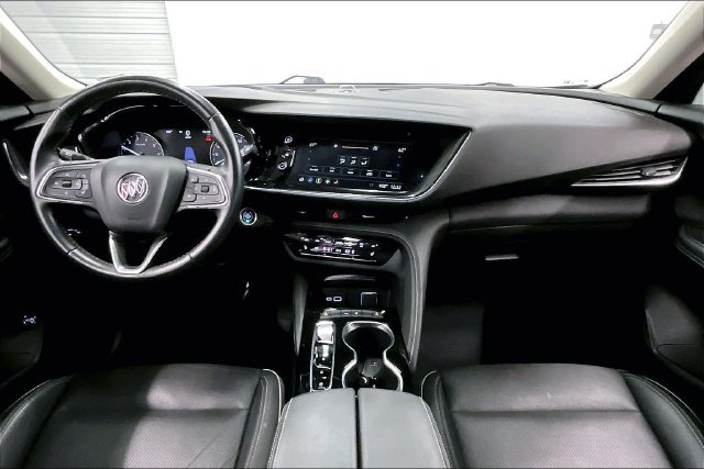 Used 2023 Buick Envision Essence FWD image 18