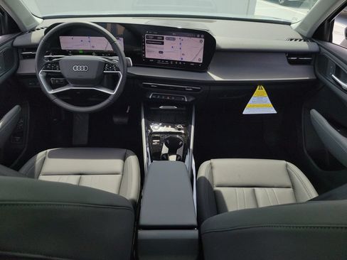 New 2026 Audi Q3 quattro 2.0T AWD/4WD image 23