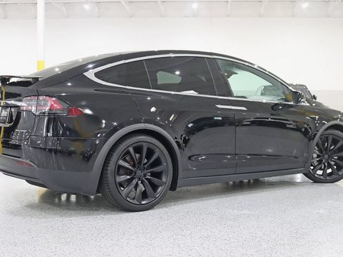 Used 2020 Tesla Model X AWD/4WD image 9