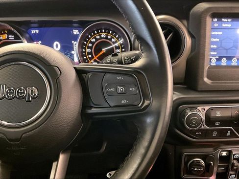 Used 2021 Jeep Wrangler Unlimited Sport image 18