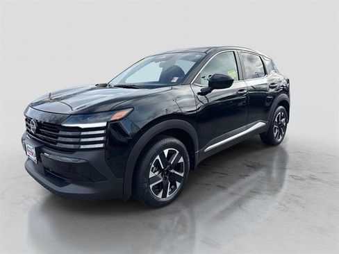 Certified 2025 Nissan Kicks SV image 1