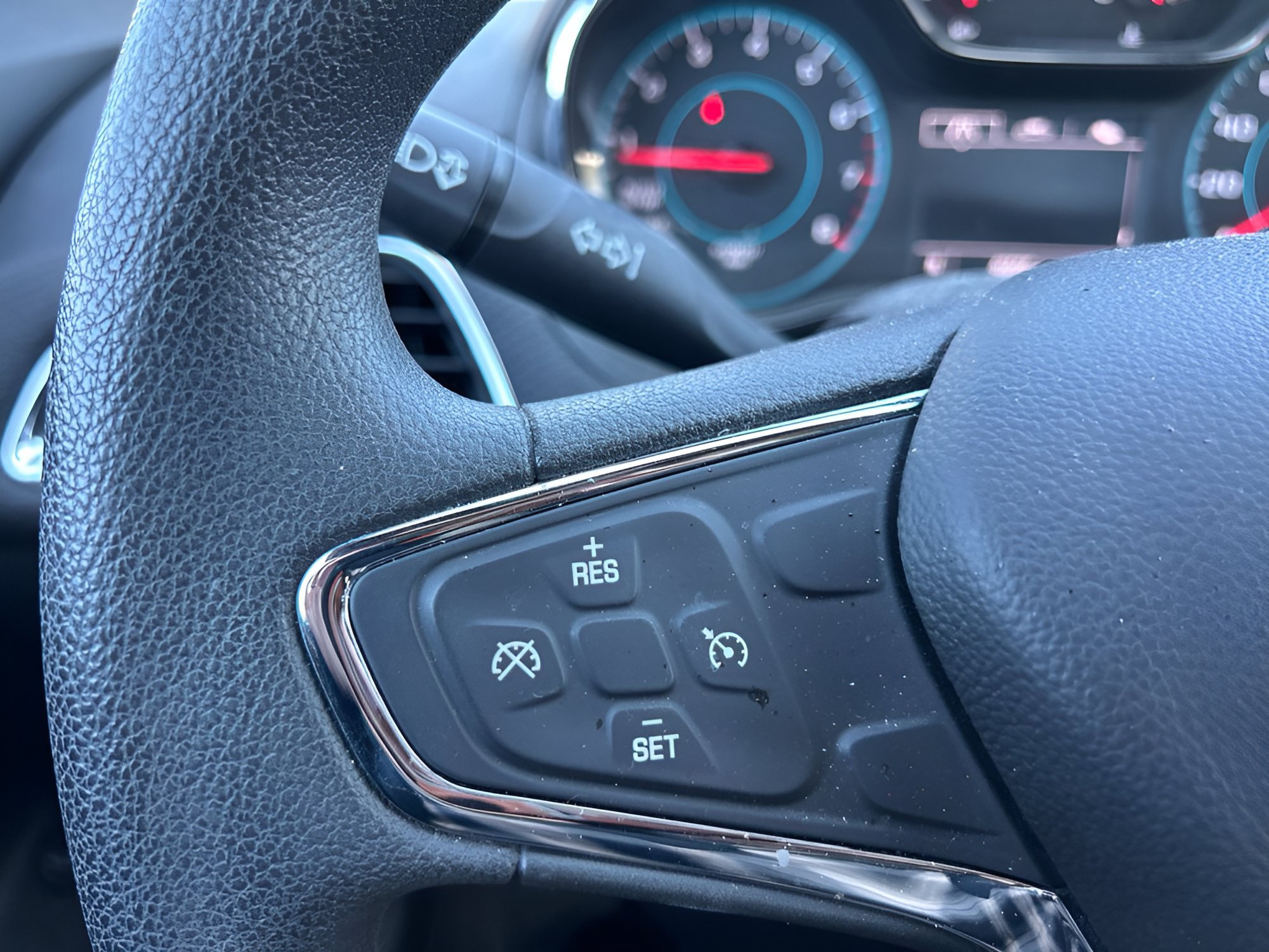 Used 2017 Chevrolet Cruze LT w/ Convenience Package FWD image 23
