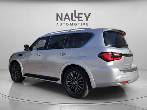 Used 2023 INFINITI QX80 Premium Select w/ All-Season Package image 3