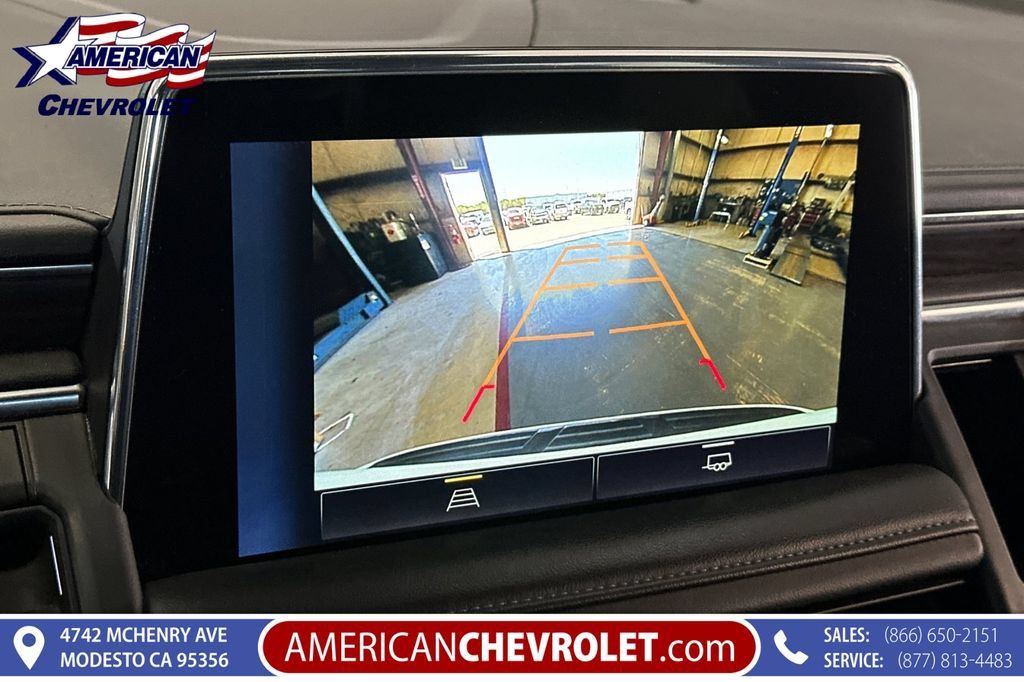 Used 2023 Chevrolet Suburban LT AWD/4WD image 28