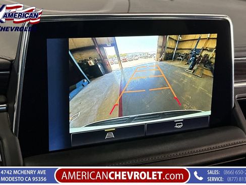 Used 2023 Chevrolet Suburban LT AWD/4WD image 28