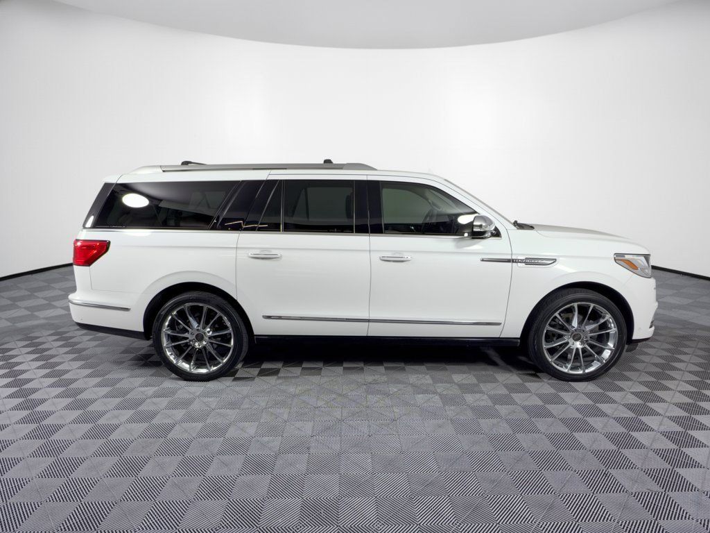 Used 2020 Lincoln Navigator L Black Label w/ Cargo Convenience Package AWD/4WD image 8