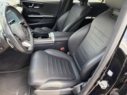 Used 2023 Mercedes-Benz C 300 4MATIC Sedan image 15