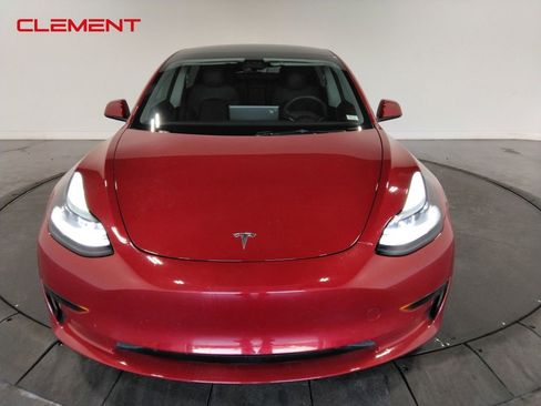 Used 2023 Tesla Model 3 Standard Range image 2