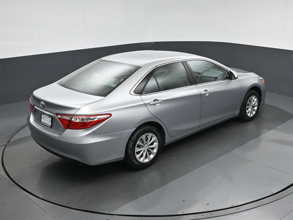 Used 2017 Toyota Camry LE FWD image 55