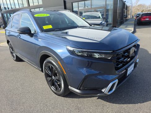 Used 2023 Honda CR-V Sport Touring image 4