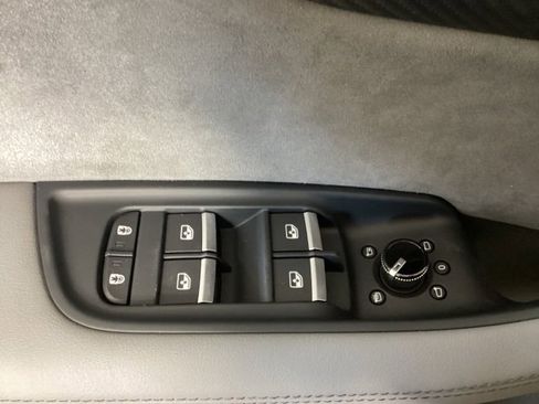 New 2026 Audi SQ7 Prestige image 19