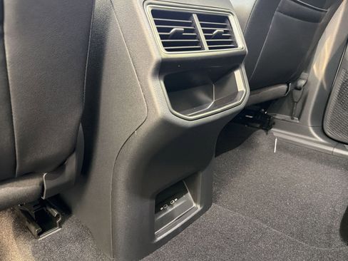 New 2026 Volkswagen Atlas Cross Sport SE AWD/4WD image 30