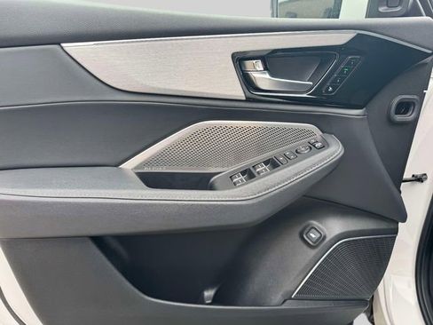 Used 2023 Acura MDX SH-AWD w/ Technology Package image 21