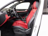 New 2025 Porsche Cayenne image 5