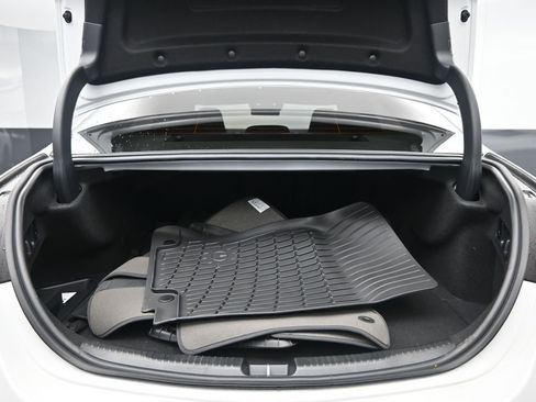 Used 2025 Mercedes-Benz C 36 AMG S image 25