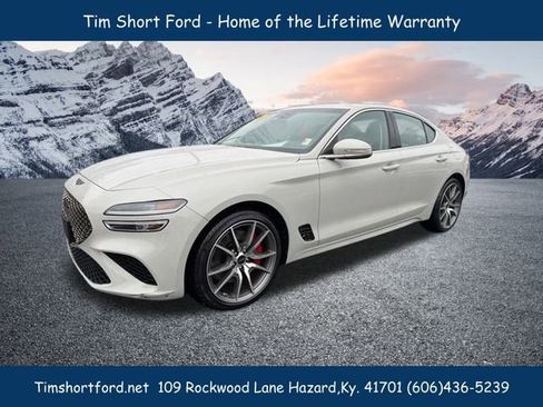 Used 2025 Genesis G70 2.5T image 1