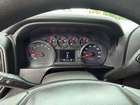 Used 2022 Chevrolet Silverado 1500 Custom Trail Boss w/ LPO, Dark Essentials Package AWD/4WD image 25