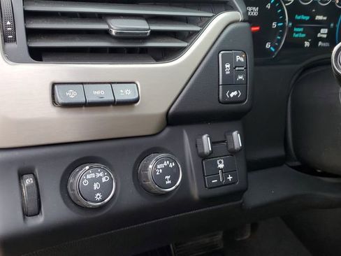 Used 2020 GMC Yukon XL Denali w/ Open Road Package image 27