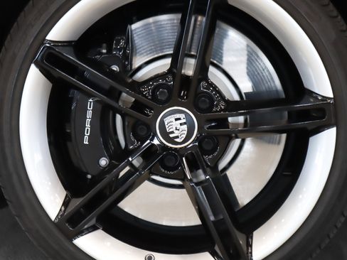 Used 2021 Porsche Taycan Turbo image 14