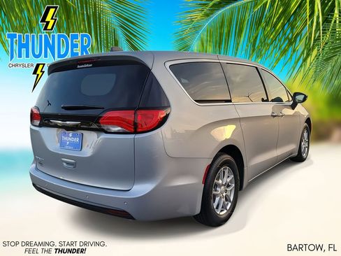 New 2026 Chrysler Voyager LX FWD image 4