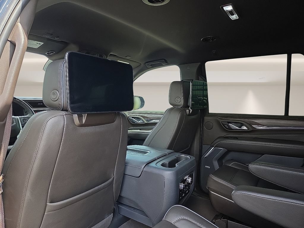 Used 2024 GMC Yukon Denali w/ Advanced Technology Package RWD image 12