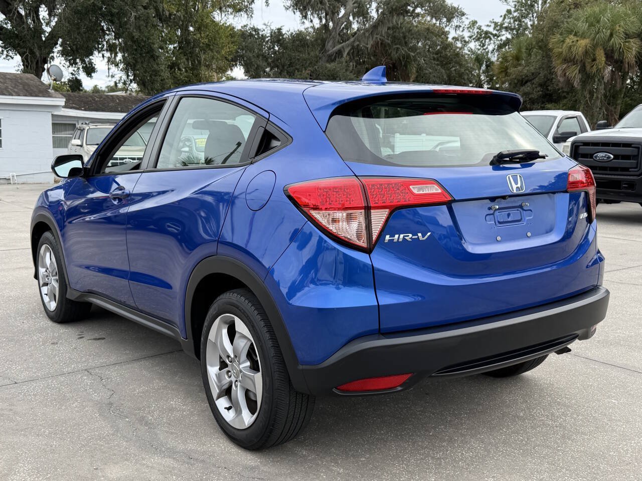 Used 2018 Honda HR-V LX image 6