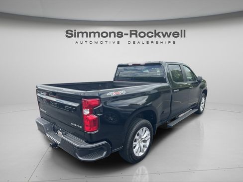Used 2024 Chevrolet Silverado 1500 Custom AWD/4WD image 4