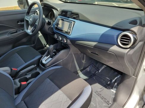 Used 2025 Nissan Versa SV w/ Trunk Package FWD image 29