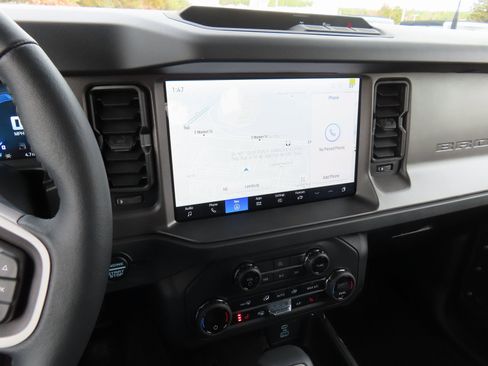 New 2025 Ford Bronco Big Bend image 10