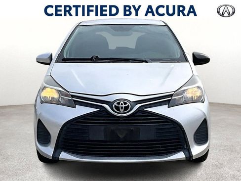 Used 2016 Toyota Yaris L image 5