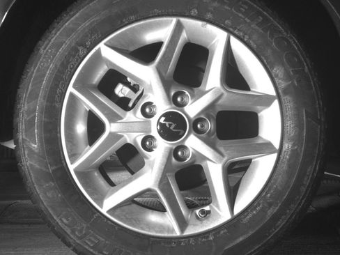 Used 2025 Kia Soul LX w/ LX Technology Package FWD image 15