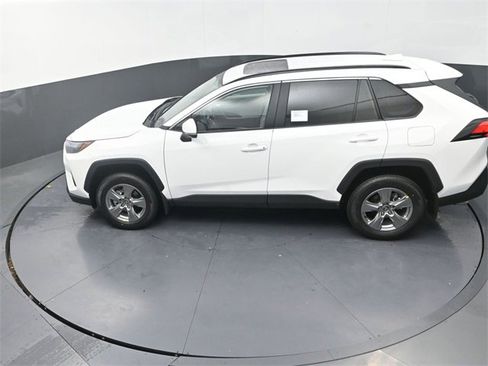 New 2025 Toyota RAV4 XLE image 22
