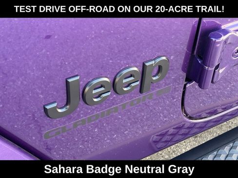 New 2026 Jeep Gladiator Sahara image 30