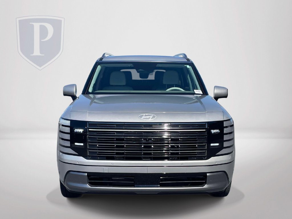 Used 2026 Hyundai Palisade Limited FWD image 3