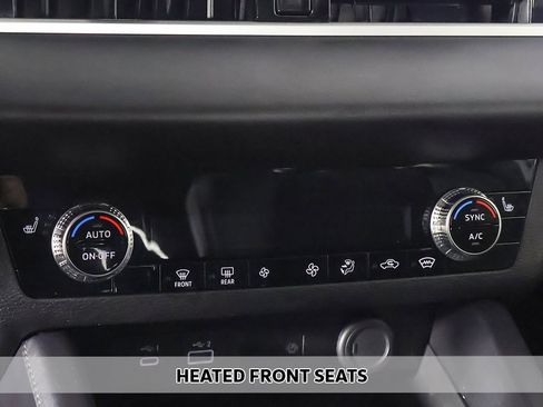 Used 2024 Mitsubishi Outlander SE image 7