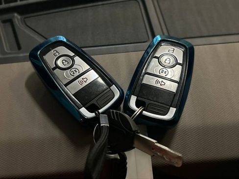 Used 2022 Ford Bronco Big Bend image 28