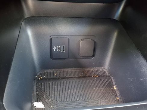New 2026 Ford Explorer Active w/ Active Comfort Package RWD image 11