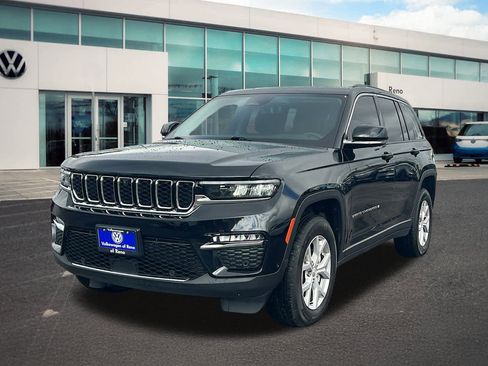 Used 2022 Jeep Grand Cherokee Limited w/ Luxury Tech Group II image 1
