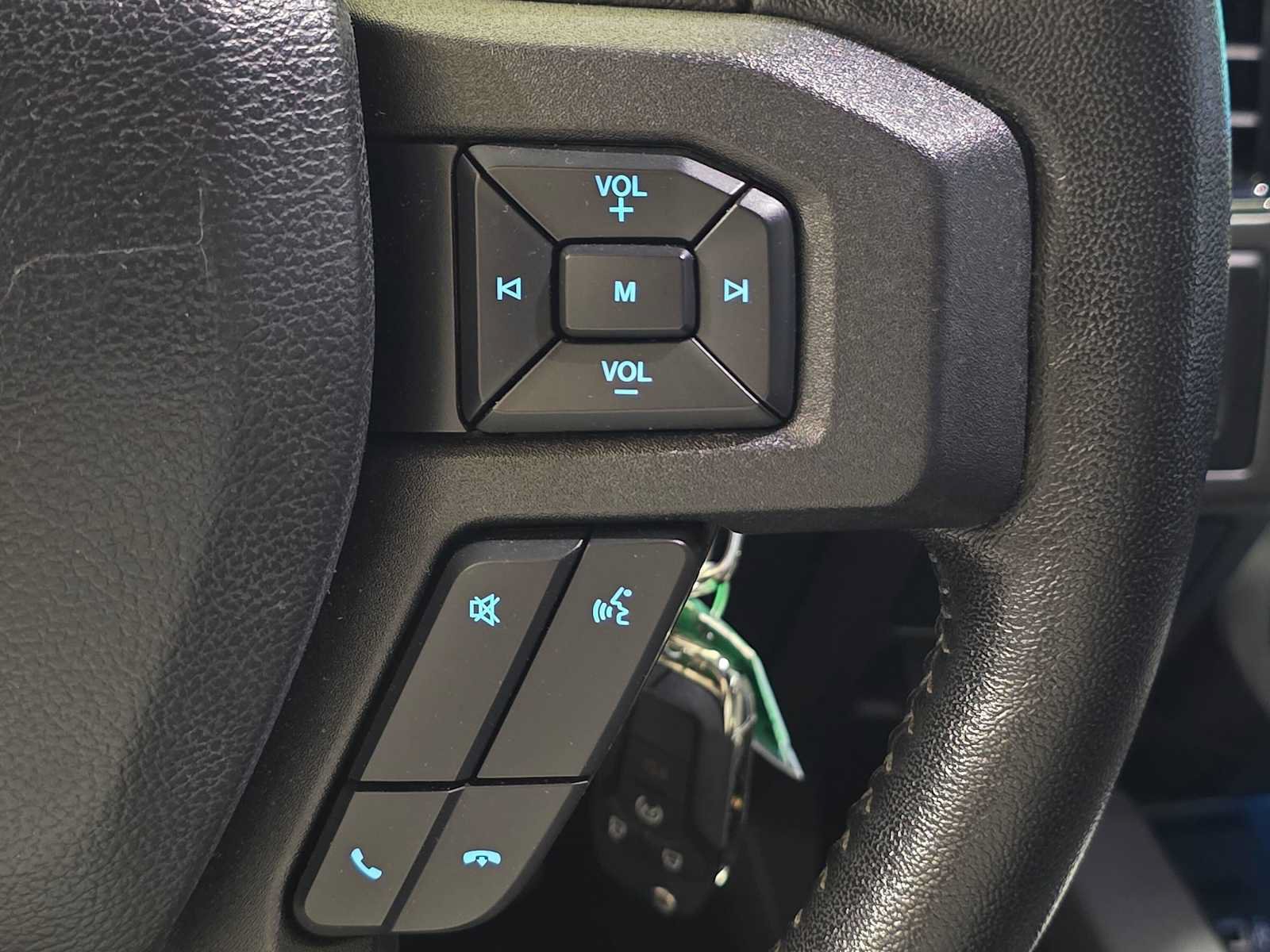 Used 2019 Ford F150 XLT w/ Equipment Group 302A Luxury AWD/4WD image 29