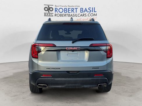 Used 2023 GMC Acadia SLE w/ Driver Convenience Package AWD/4WD image 4