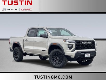 New 2026 GMC Canyon Elevation w/ LPO, Black Badging Package