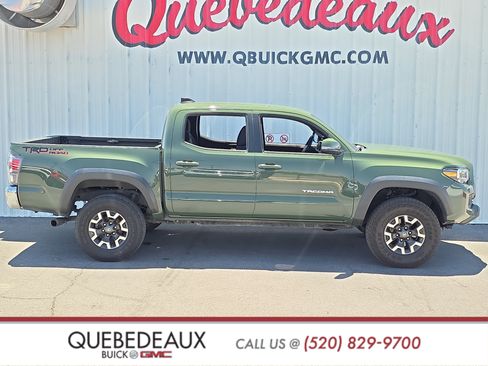 Used 2022 Toyota Tacoma TRD Off-Road RWD image 8