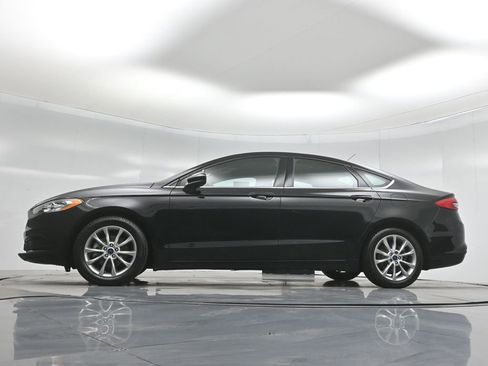 Certified 2017 Ford Fusion SE image 51