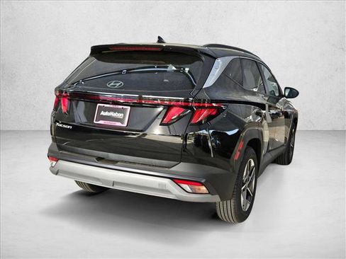 Certified 2025 Hyundai Tucson SEL image 2