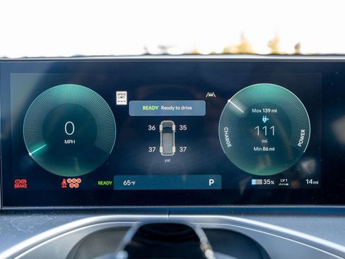 New 2026 Hyundai Ioniq 9 SEL image 21