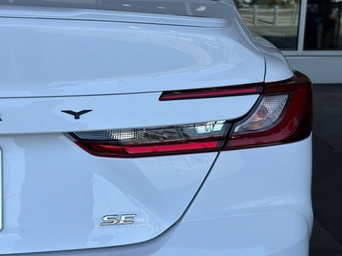Certified 2026 Toyota Camry SE FWD image 14