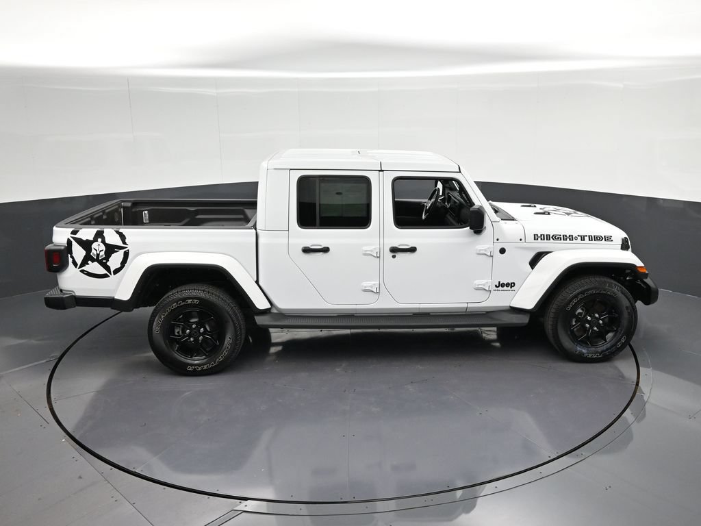 Used 2025 Jeep Gladiator Sport AWD/4WD image 19