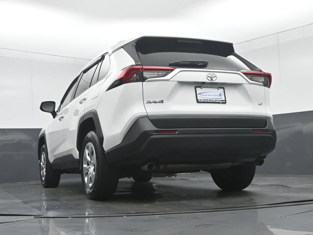 Used 2019 Toyota RAV4 LE FWD image 50